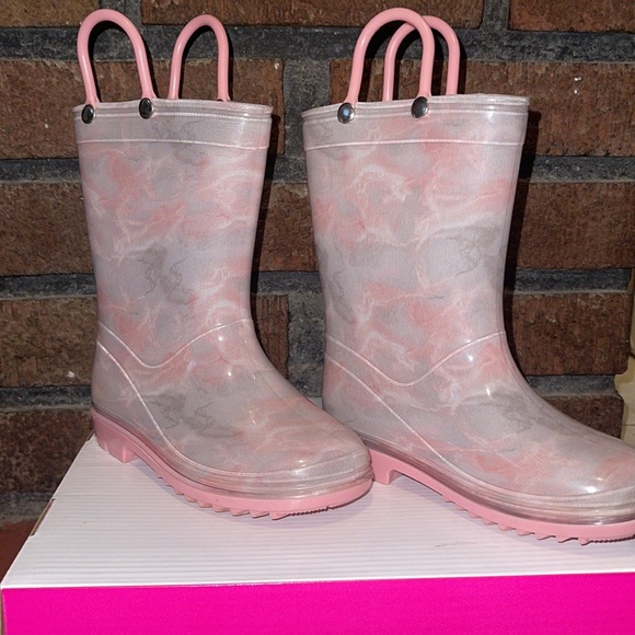 Rain Boots - Picture 2 of 5